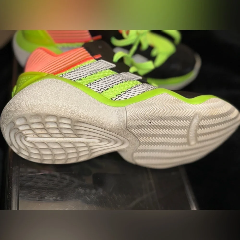 adidas Sneakers Harden Stepback Basketball Sz7 unisex